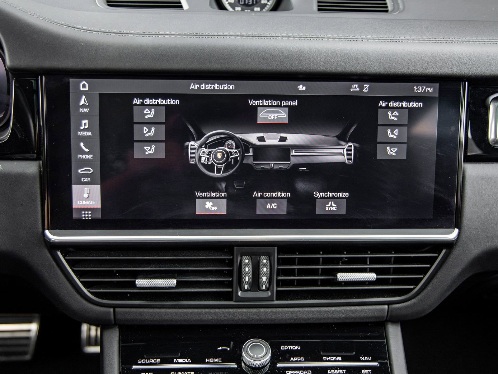 Certified 2021 Porsche Cayenne GTS image 27