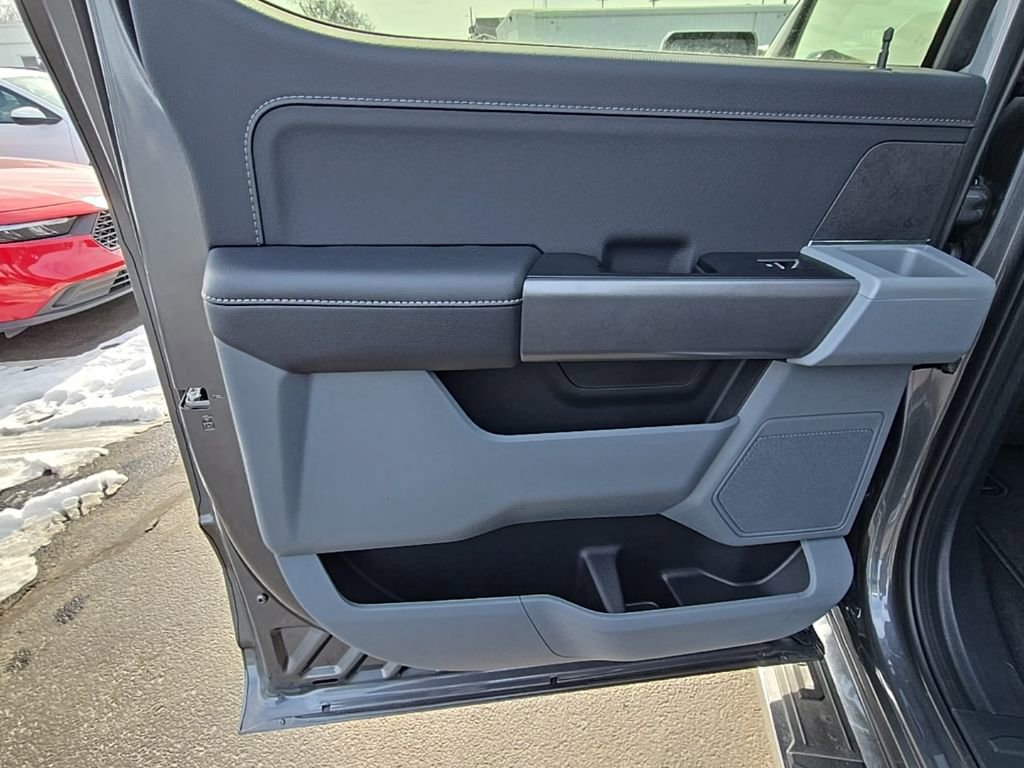 New 2025 Ford F150 XLT w/ Equipment Group 302A MID image 51