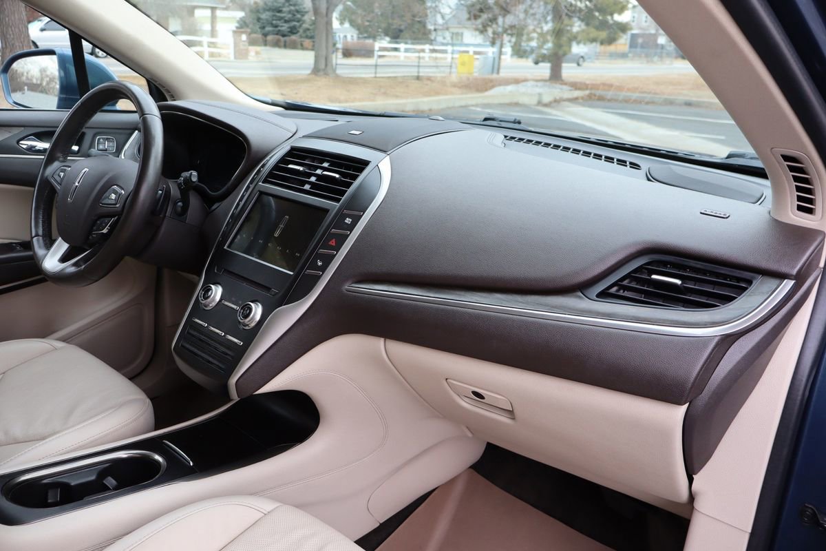 Used 2018 Lincoln MKC Reserve image 17