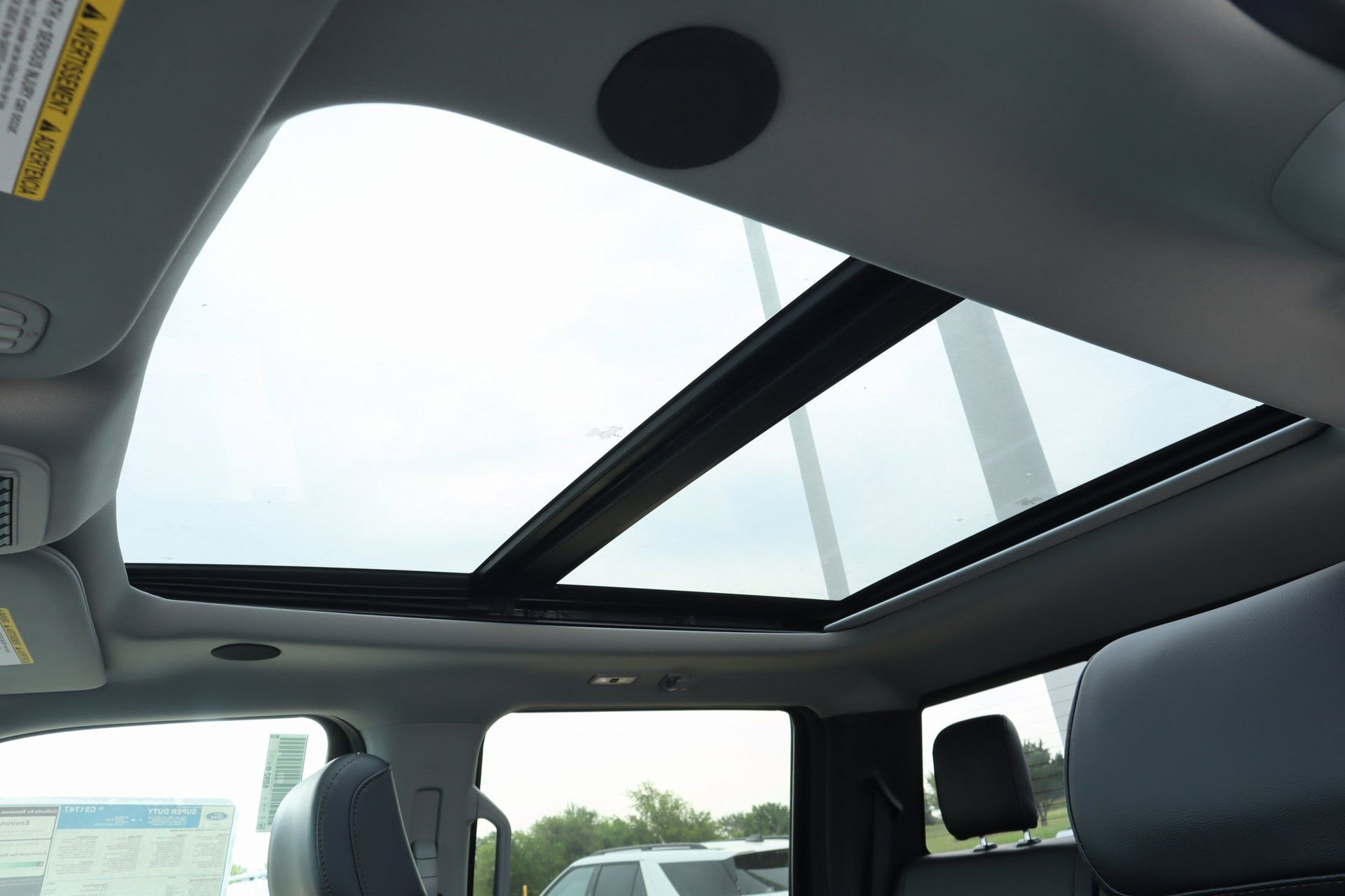 New 2026 Ford F250 Lariat w/ Black Appearance Package image 17