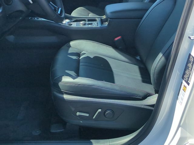 Certified 2025 Kia Sorento EX FWD image 16