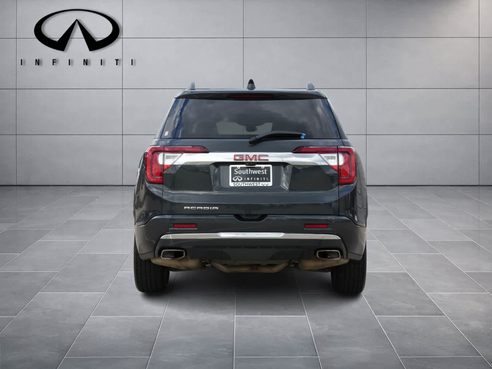 Used 2022 GMC Acadia Denali w/ Denali Ultimate Package FWD image 6