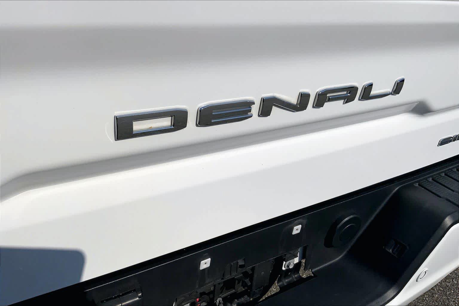 Used 2024 GMC Sierra 1500 Denali w/ Denali Reserve Package AWD/4WD image 32