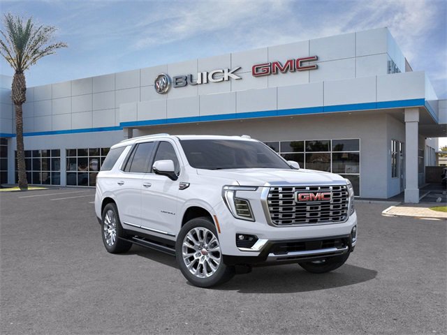 New 2026 GMC Yukon Denali w/ Sun & Power Step Package