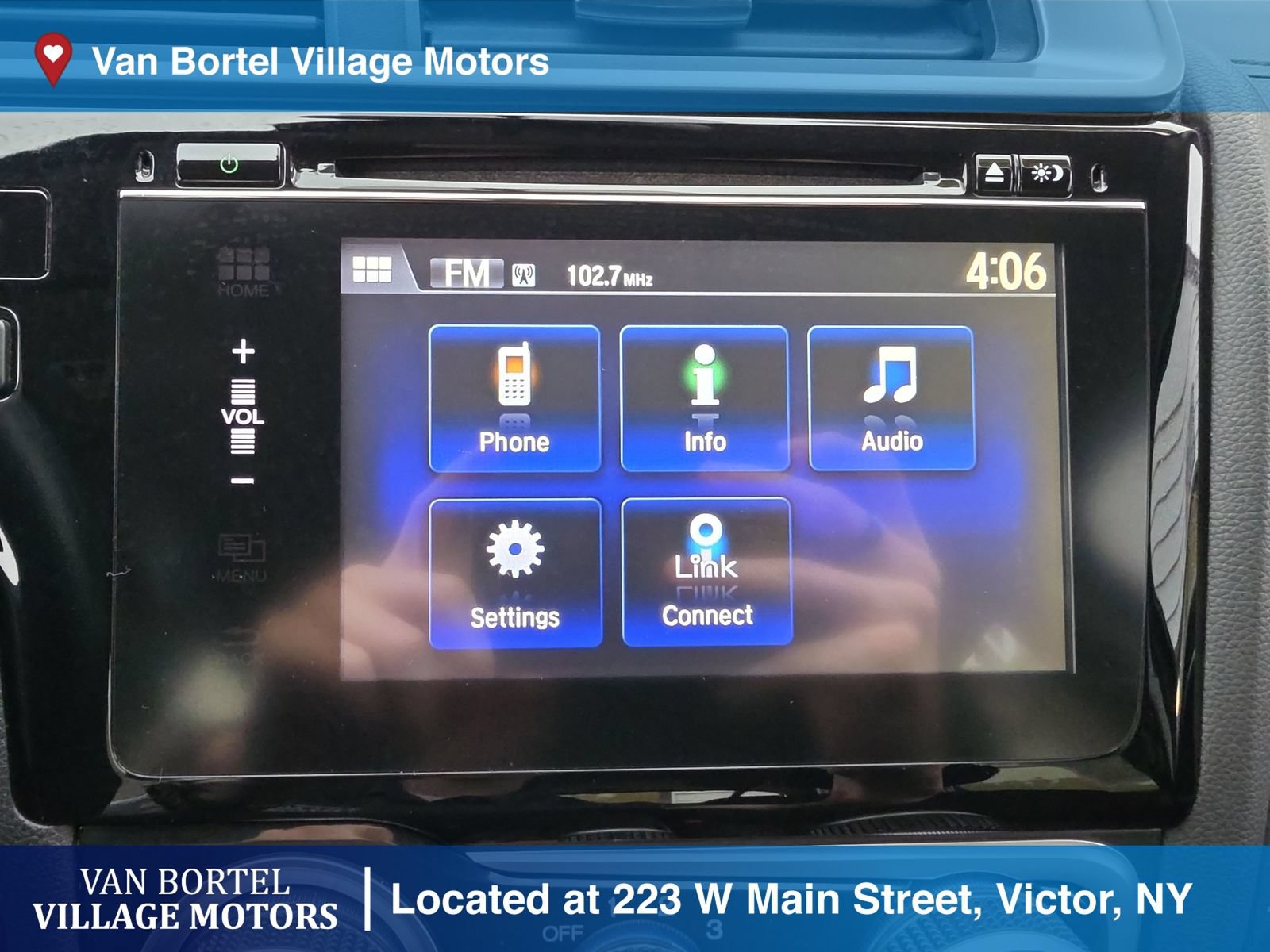 Used 2017 Honda Fit EX image 18