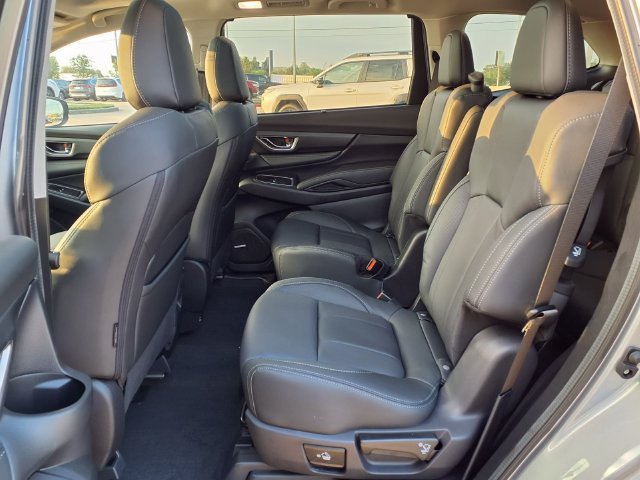 New 2026 Subaru Ascent Limited AWD/4WD image 8