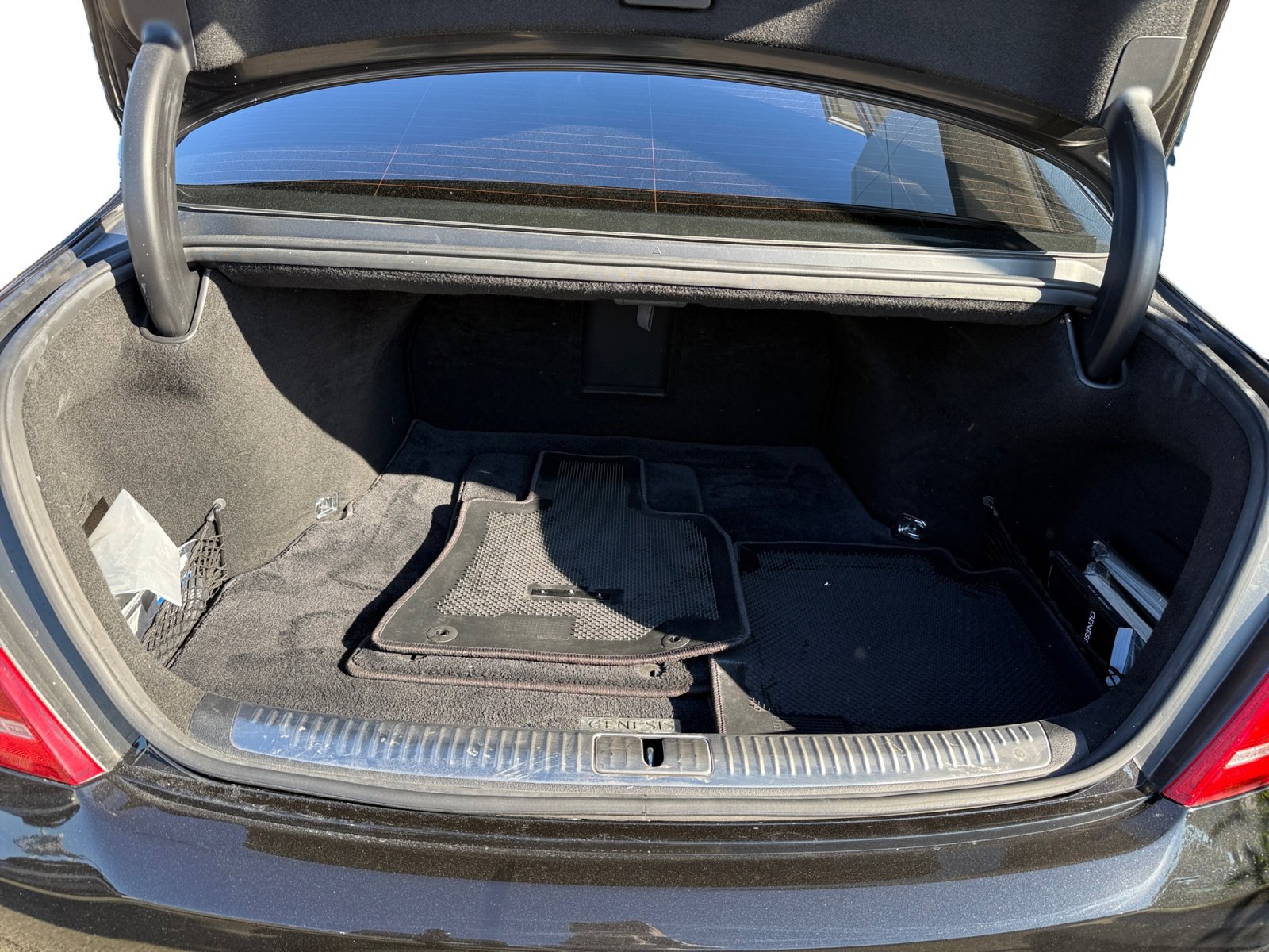 Used 2019 Genesis G90 5.0 Ultimate image 17