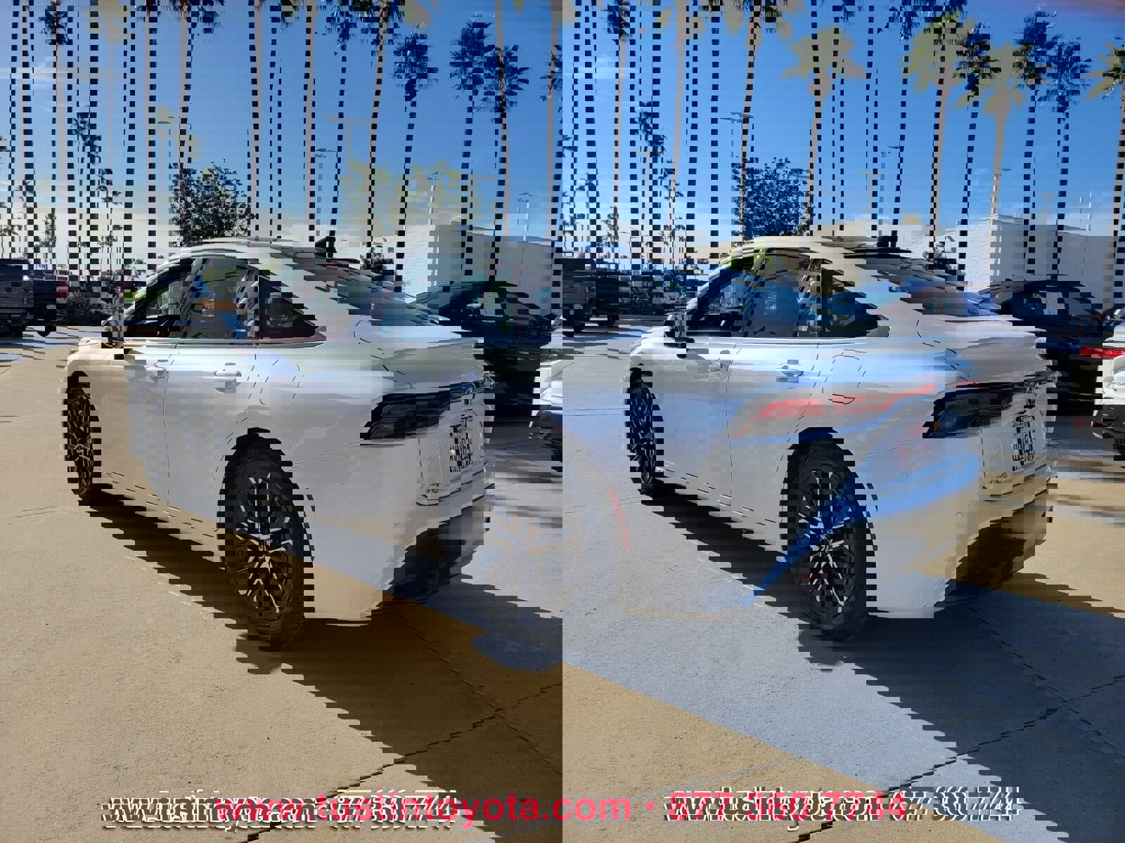 Certified 2021 Toyota Mirai image 6