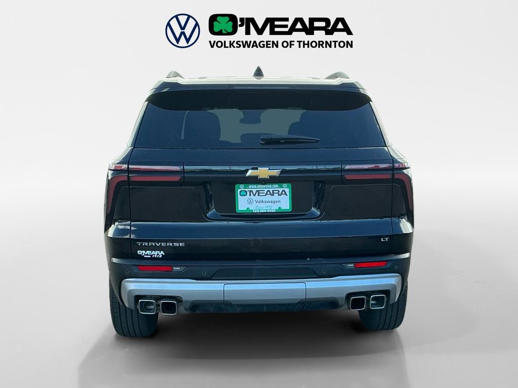 Used 2024 Chevrolet Traverse LT image 4