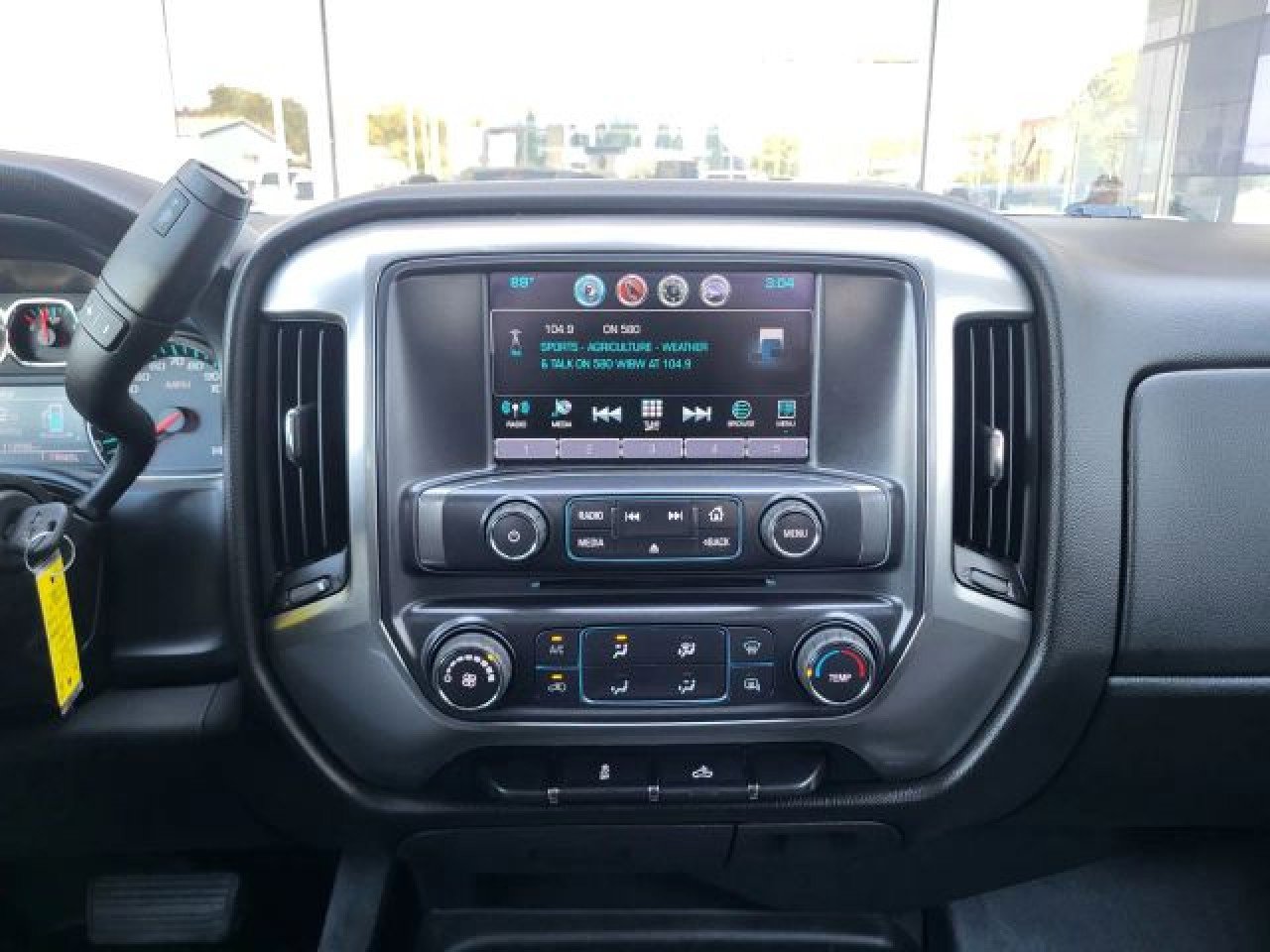 Used 2018 Chevrolet Silverado 1500 LT w/ Trailering Package image 25