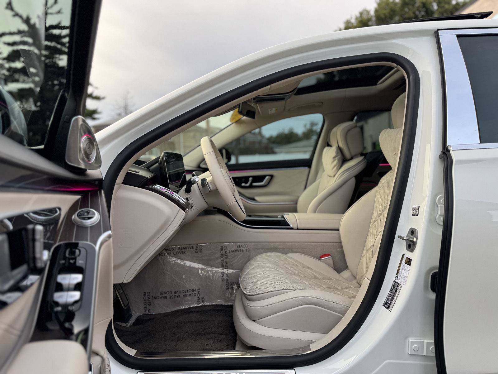 Used 2023 Mercedes-Benz Maybach S 680 4MATIC image 34