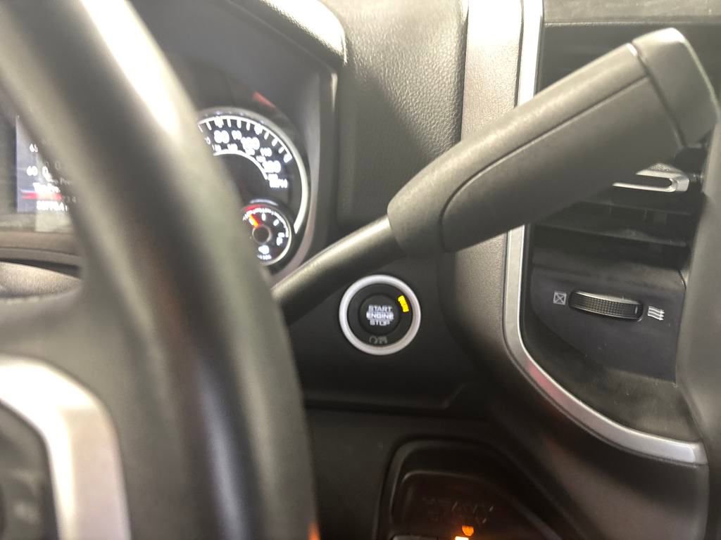 Used 2024 RAM 3500 Big Horn image 28