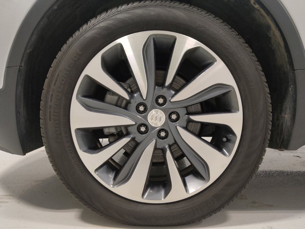 Used 2022 Buick Encore Preferred w/ Safety Package AWD/4WD image 31