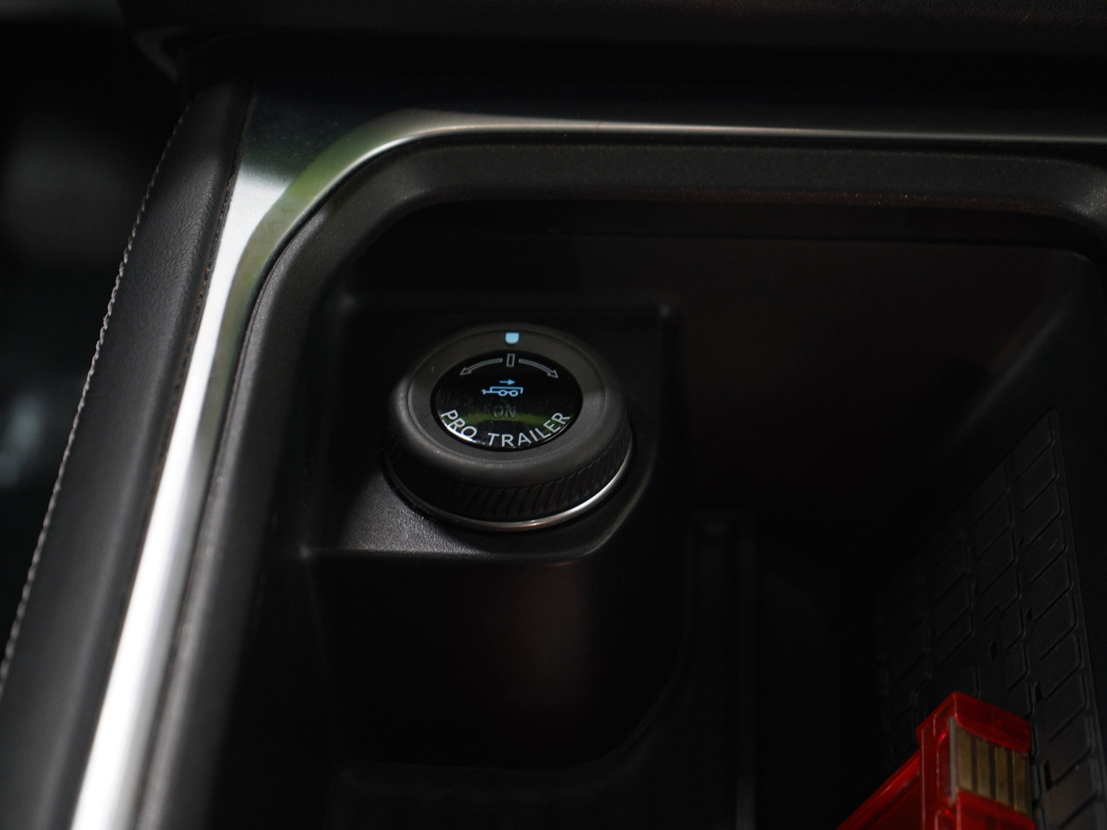 Used 2025 Ford Expedition Platinum AWD/4WD image 24