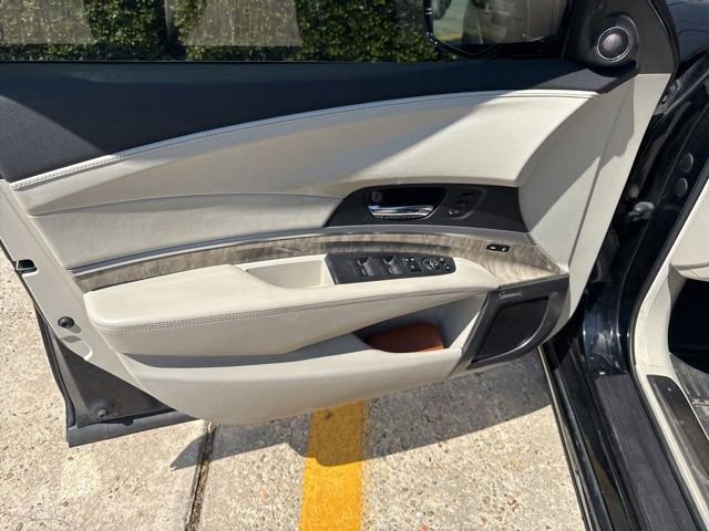 Used 2018 Acura RLX Sport Hybrid w/ Advance Pkg image 28