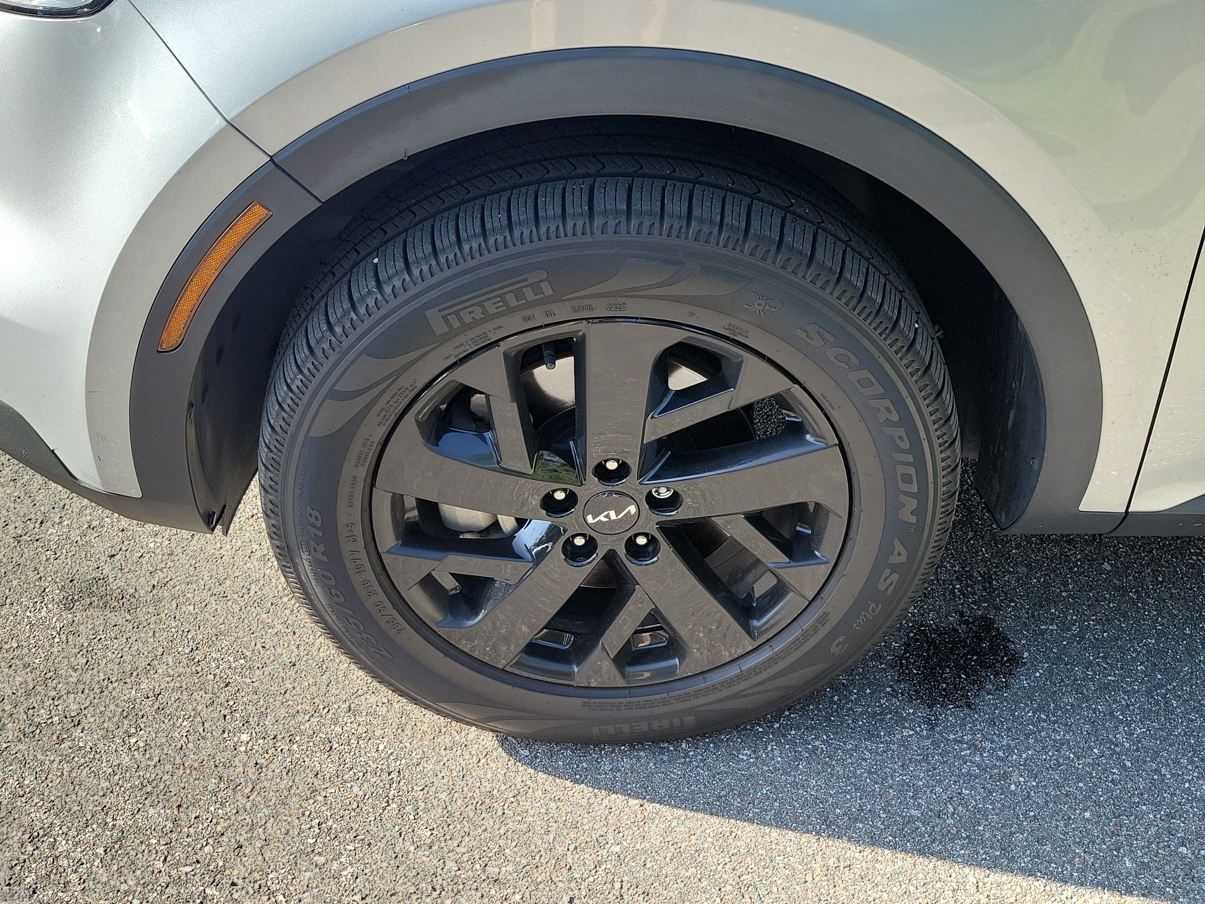 Certified 2022 Kia Sorento S AWD/4WD image 37