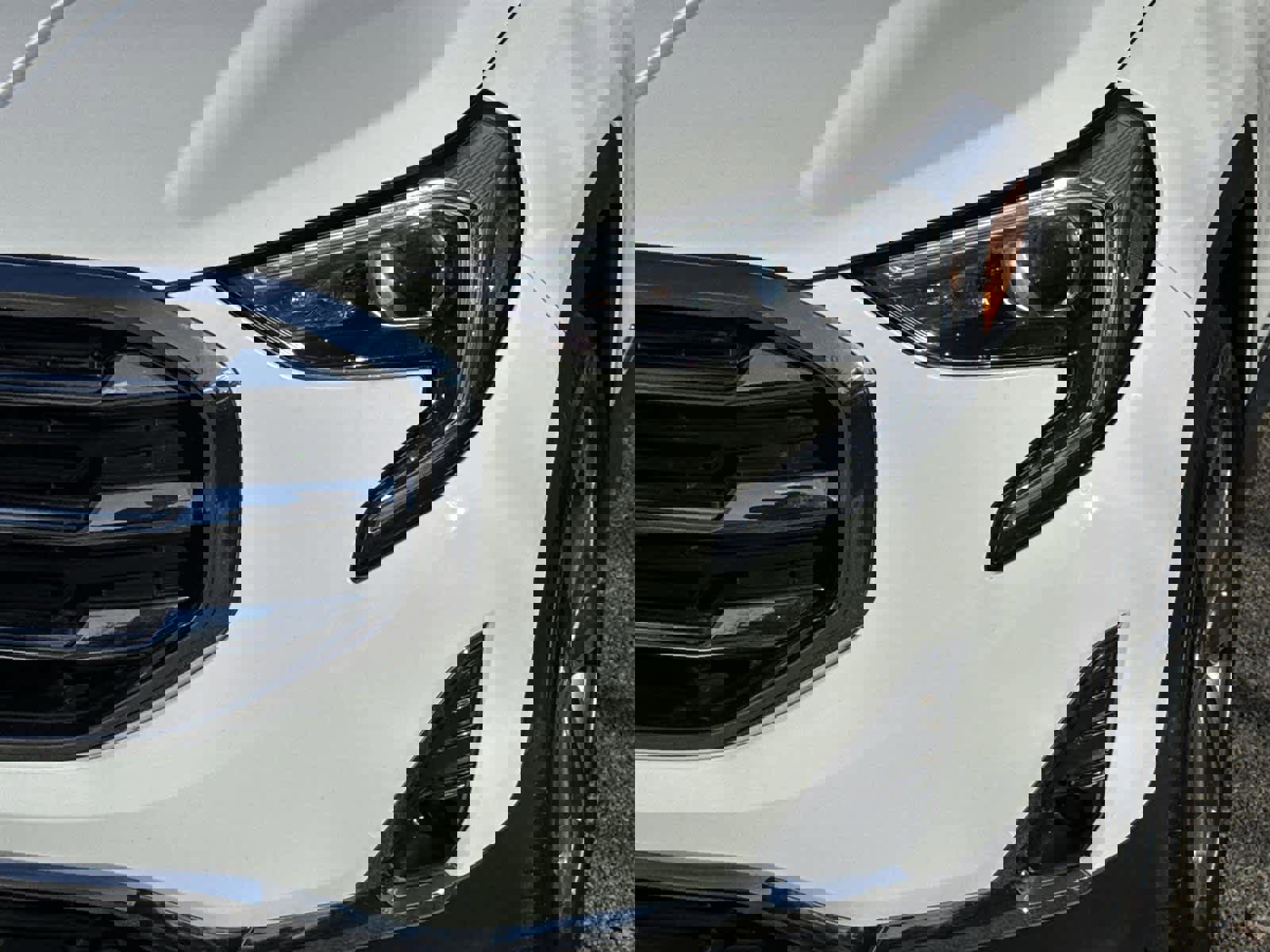 Used 2021 GMC Terrain SLT w/ Infotainment Package II image 9