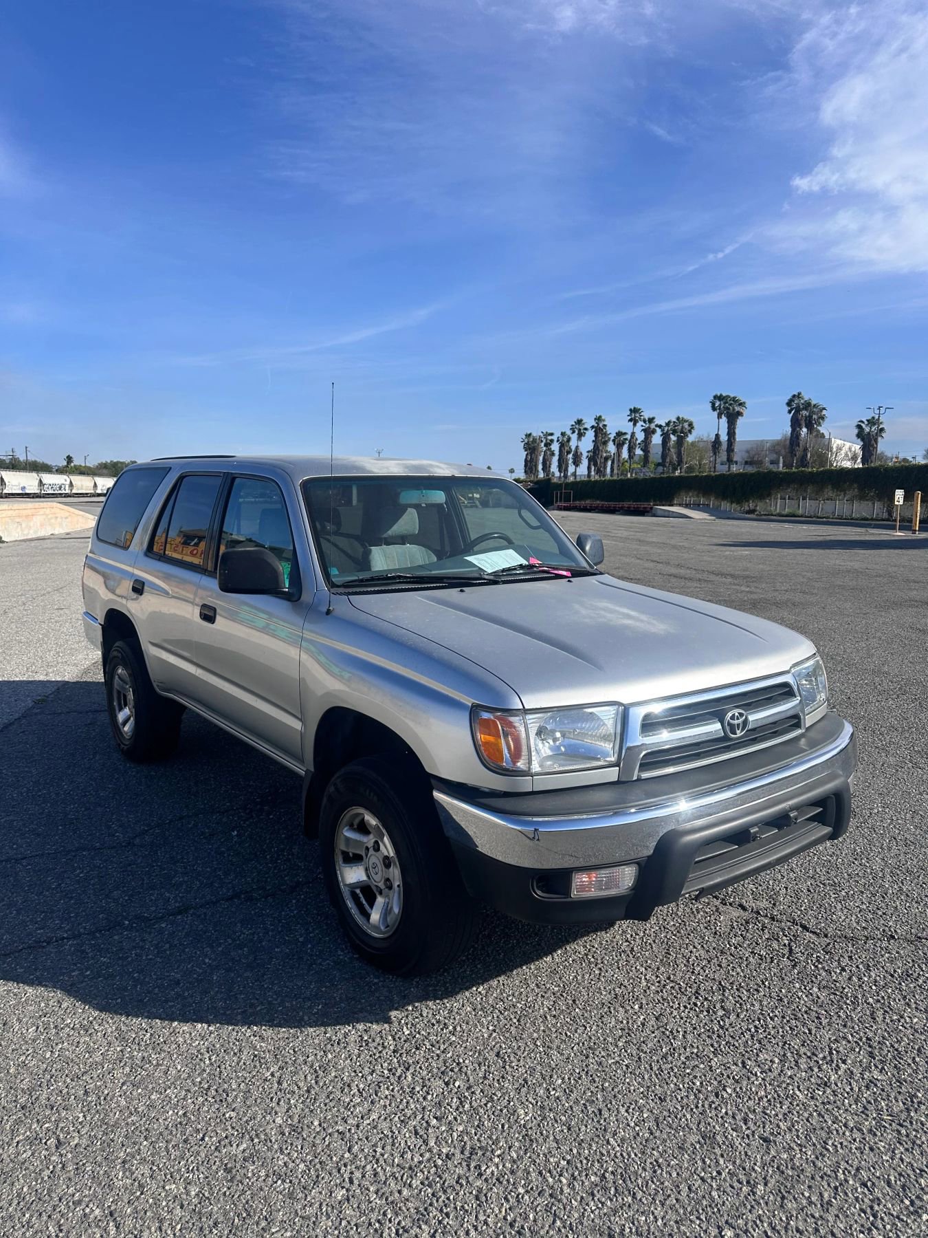 Used 2000 Toyota 4Runner Sport Utility 4D image 8