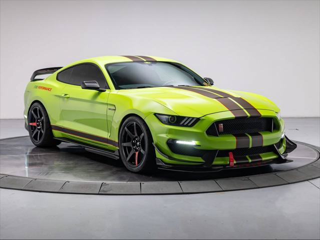 Used 2020 Ford Mustang Shelby GT350R w/ GT350R Equipment Group 920A RWD image 7