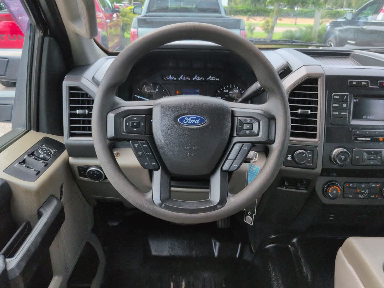 Used 2019 Ford F250 XL w/ Power Equipment Group AWD/4WD image 15