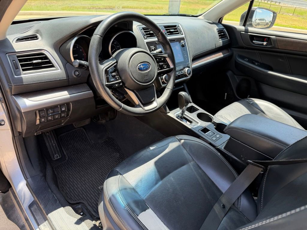 Used 2019 Subaru Outback 2.5i Limited AWD/4WD image 11