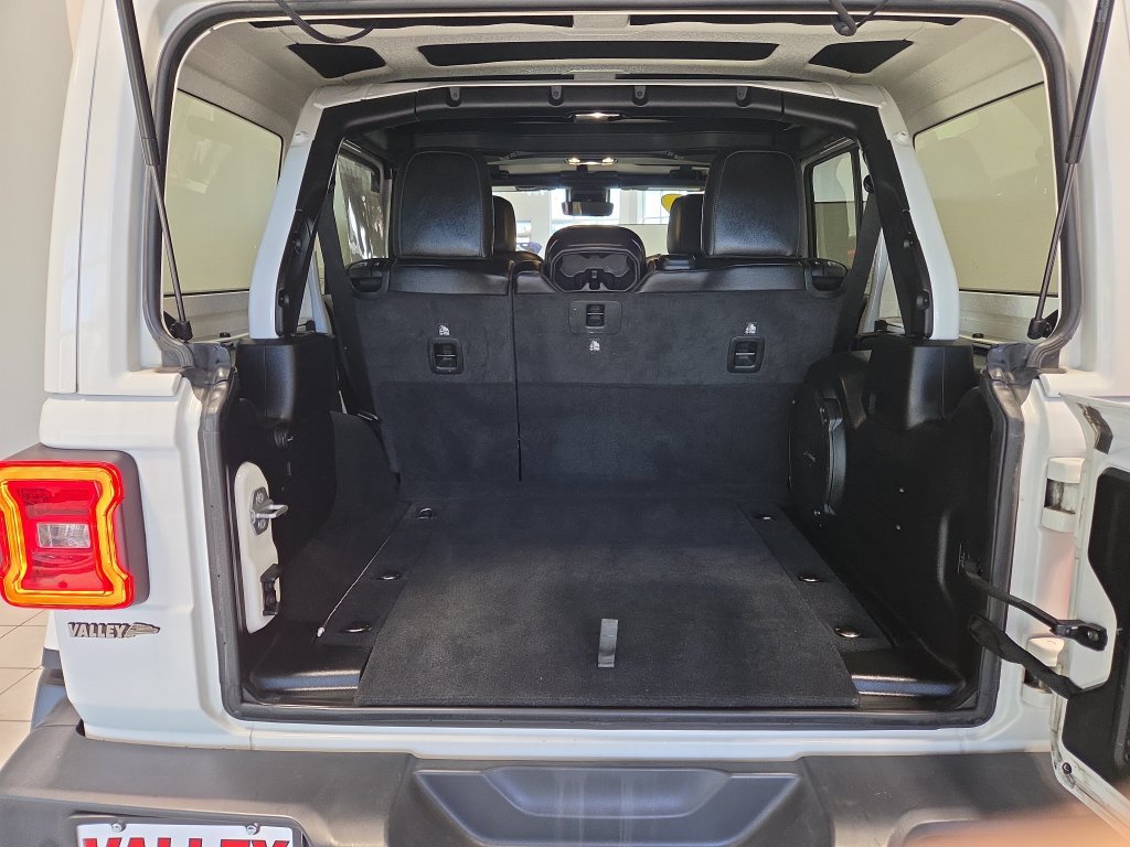 Used 2020 Jeep Wrangler Unlimited Rubicon AWD/4WD image 9