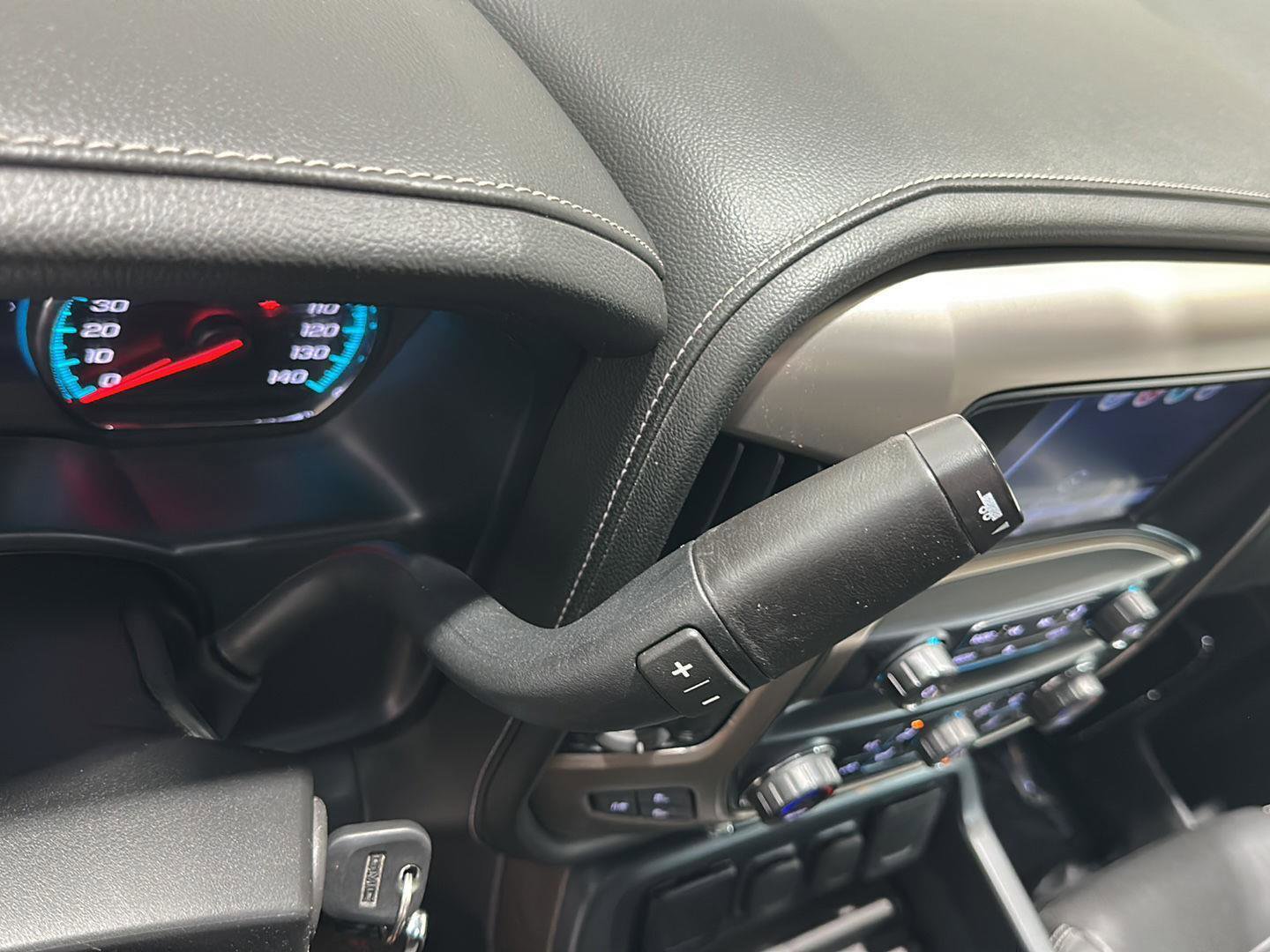 Used 2017 GMC Sierra 1500 Denali AWD/4WD image 16