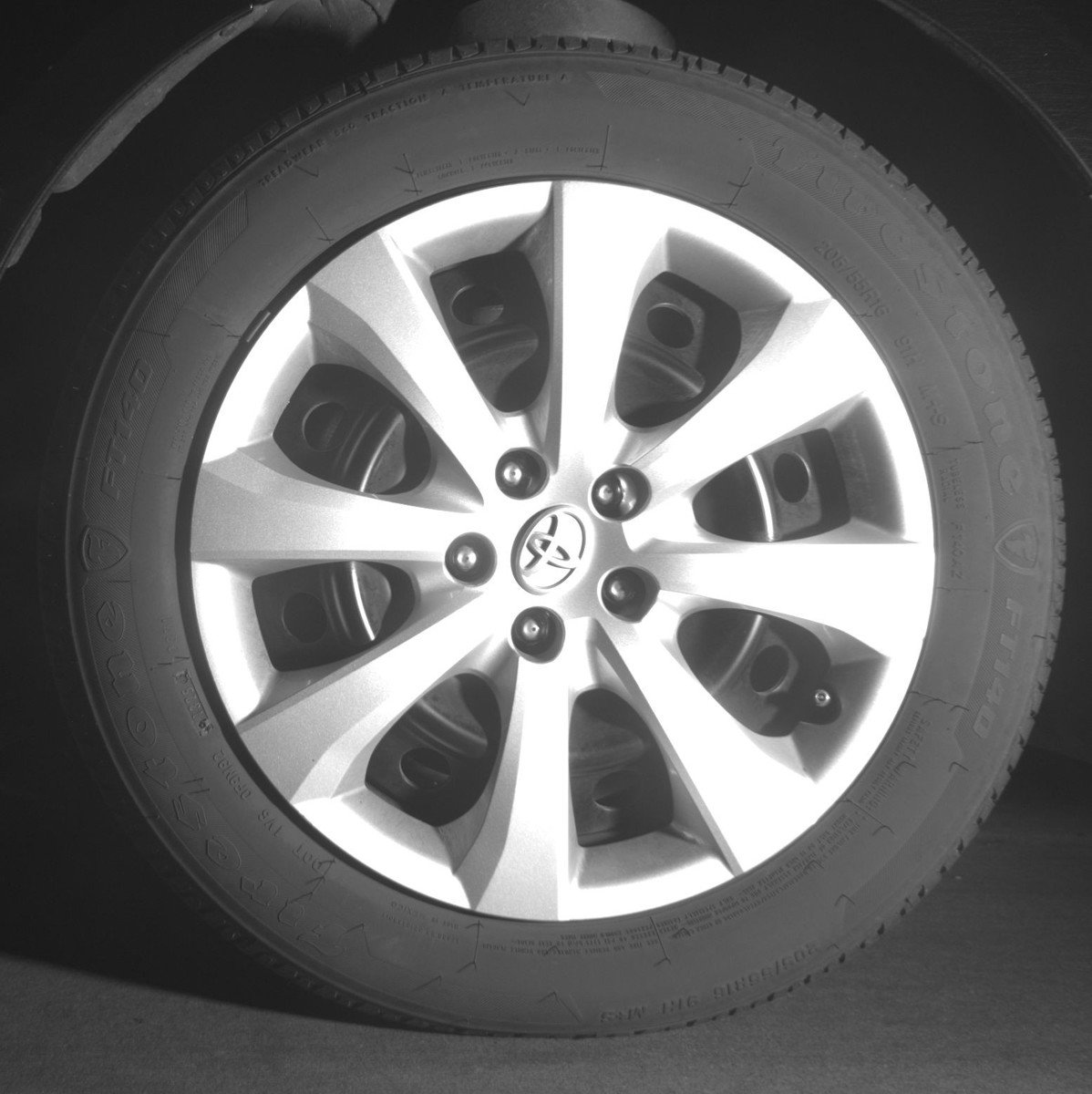 Used 2025 Toyota Corolla LE FWD image 12