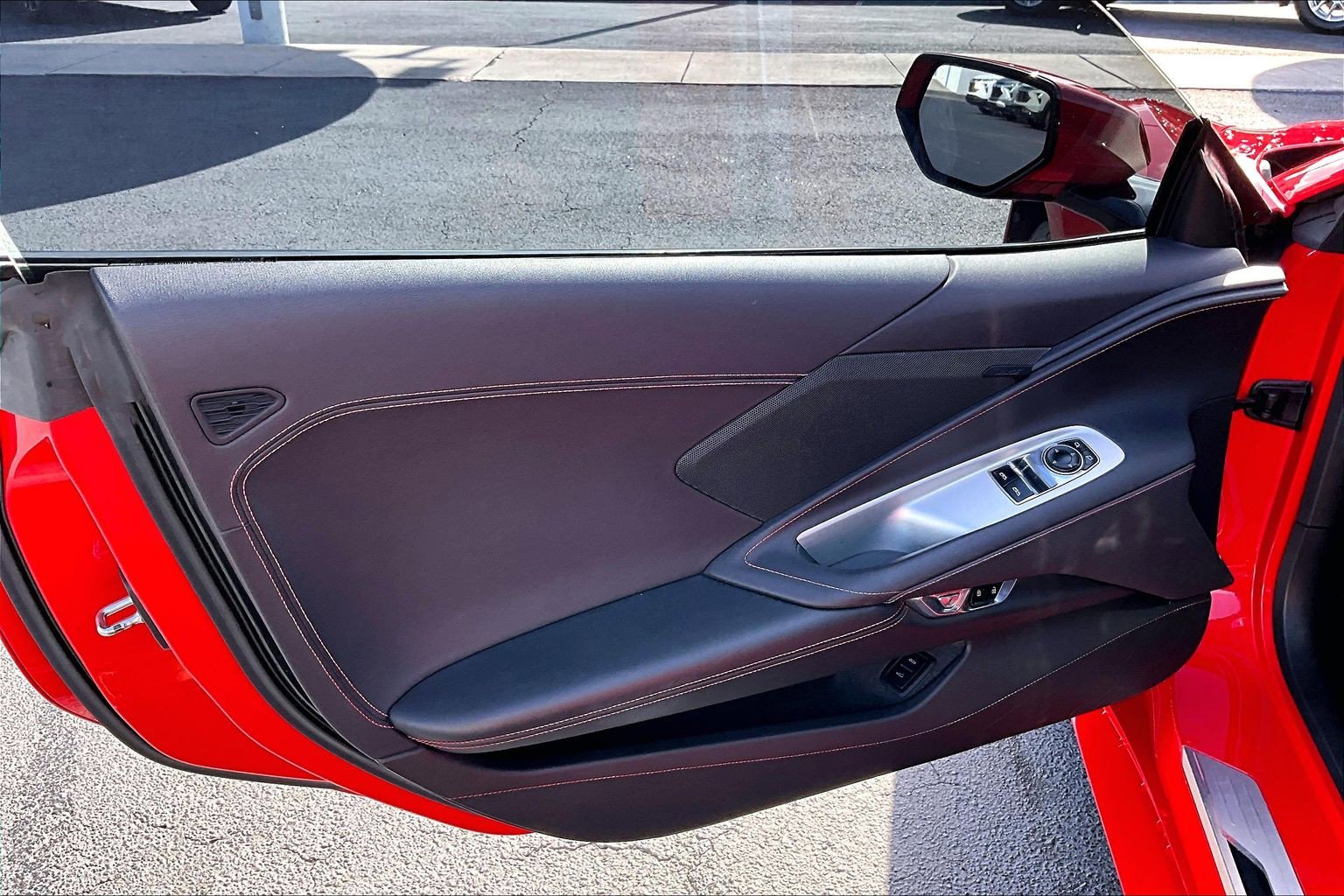 Used 2021 Chevrolet Corvette Stingray Coupe w/ Engine Appearance Package image 14