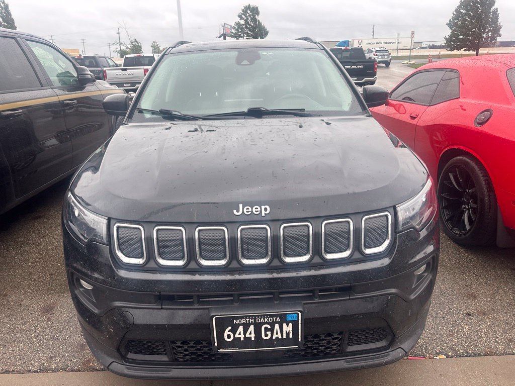 Used 2022 Jeep Compass Latitude AWD/4WD image 12