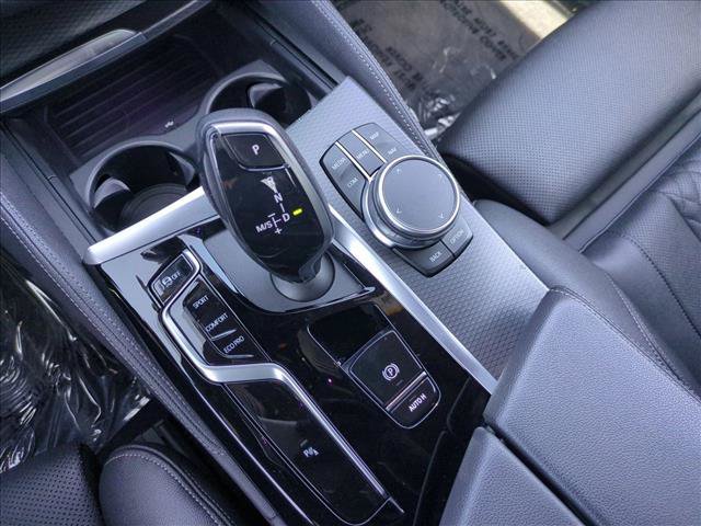 Used 2022 BMW 540i w/ M Sport Package RWD image 12