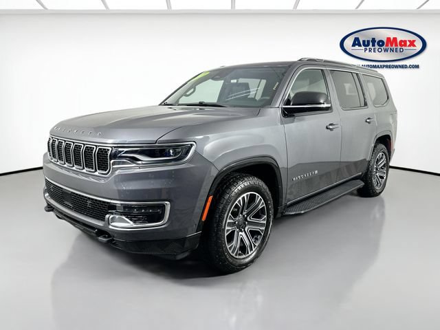 Used 2023 Jeep Wagoneer 4WD w/ Premium Group I image 2