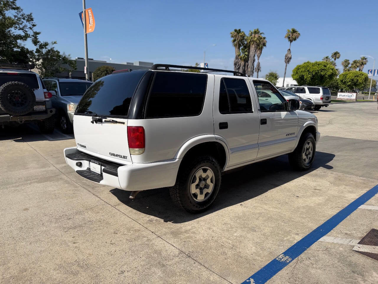 Used 2002 Chevrolet Blazer LS w/ Preferred Equipment Group AWD/4WD image 11