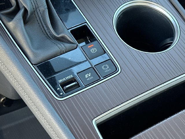 Certified 2023 Toyota Sienna LE FWD image 19