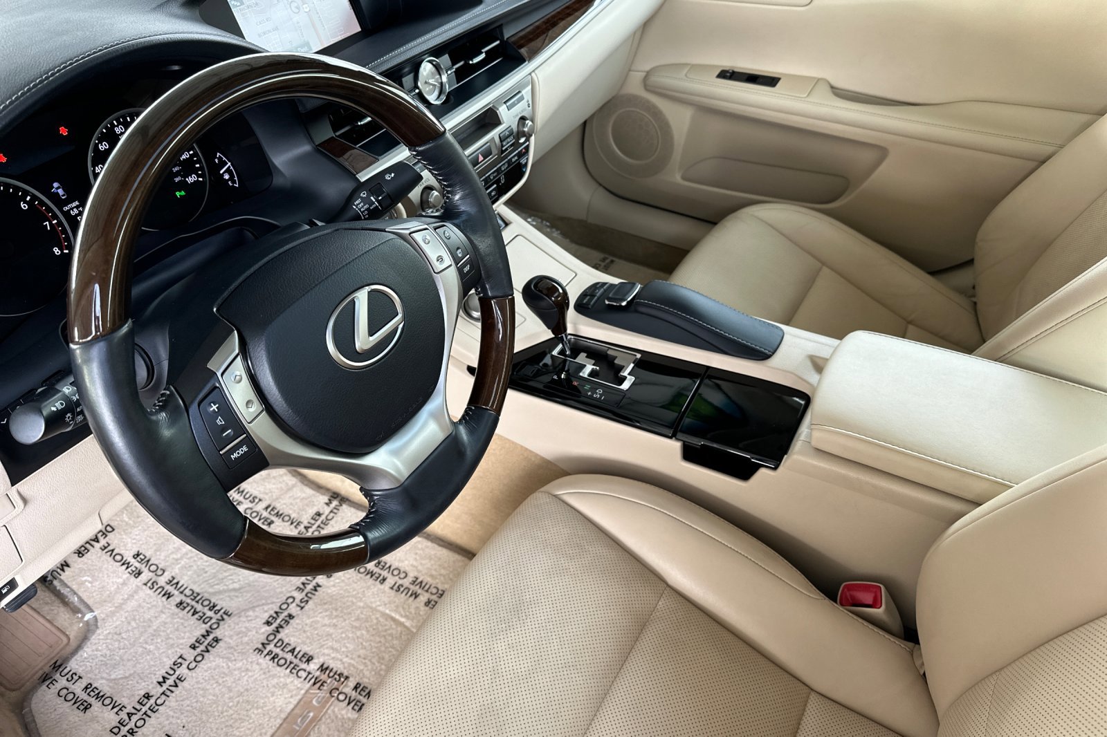 Used 2015 Lexus ES 350 image 10