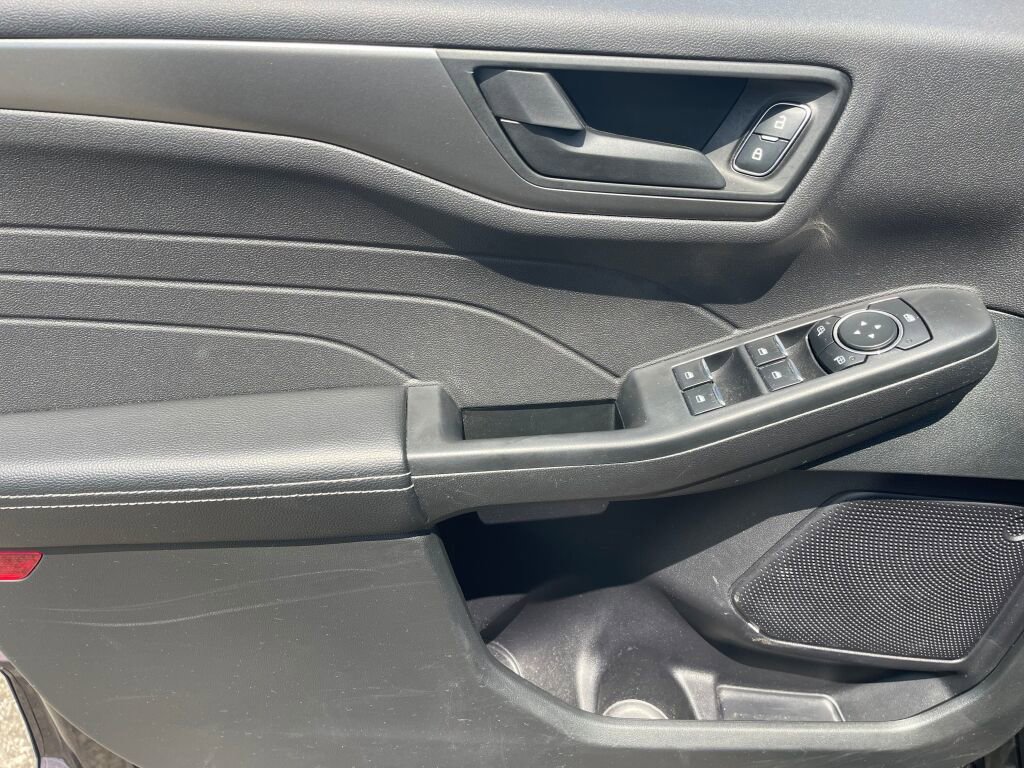 Certified 2023 Ford Escape Active w/ Cold Weather Package FWD image 8
