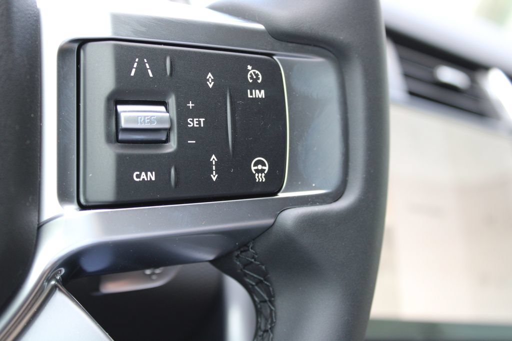 New 2026 Land Rover Discovery Dynamic SE AWD/4WD image 22