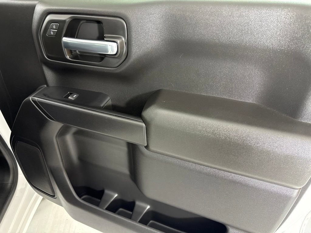 Certified 2026 Chevrolet Silverado 1500 Custom AWD/4WD image 19