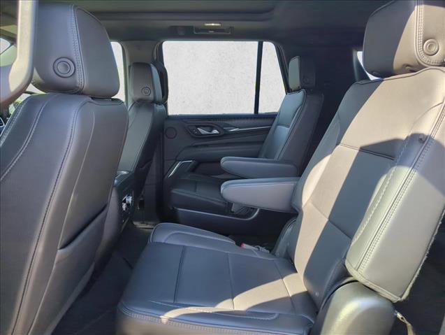 Used 2022 GMC Yukon Denali AWD/4WD image 15
