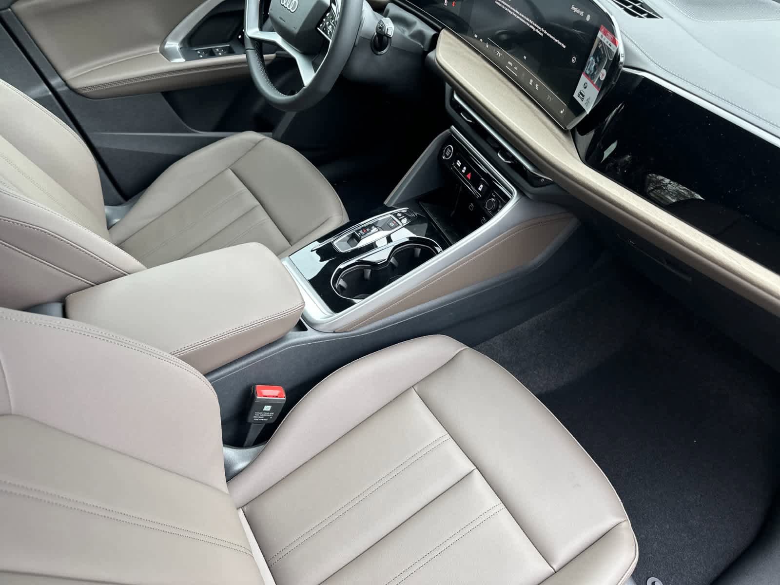 New 2025 Audi Q5 Prestige AWD/4WD image 16