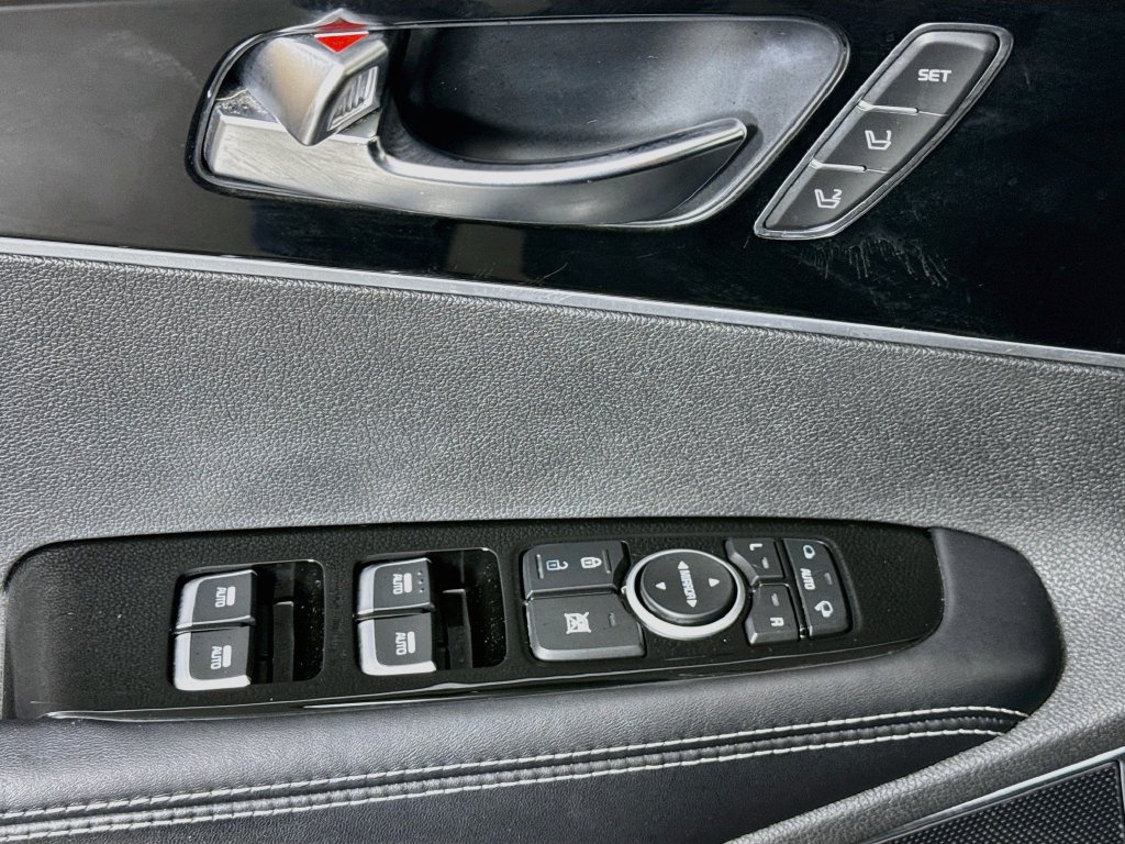 Used 2019 Kia Sorento SX FWD image 21