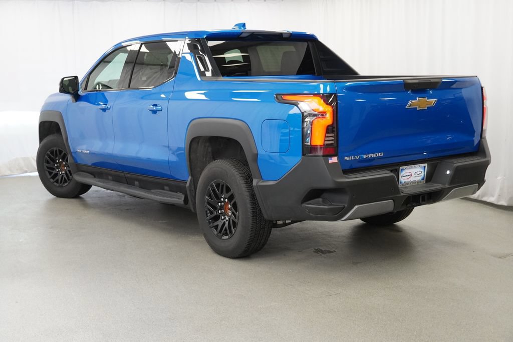 New 2026 Chevrolet Silverado EV LT AWD/4WD image 2