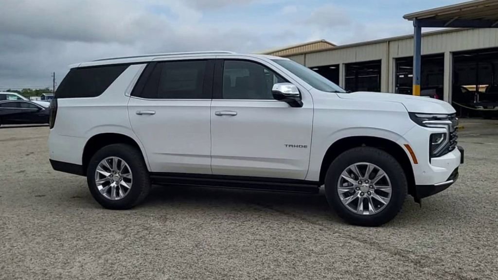 New 2025 Chevrolet Tahoe Premier image 9