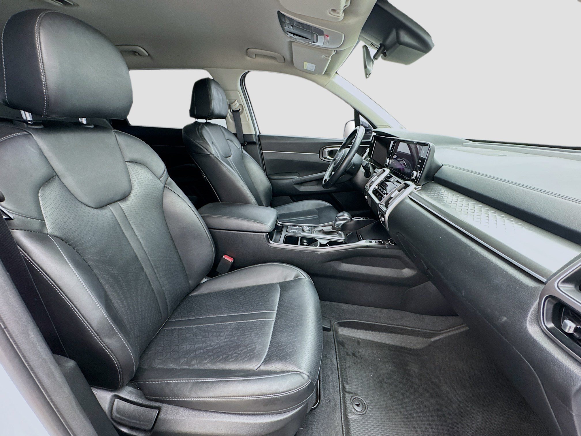 Used 2022 Kia Sorento S FWD image 19