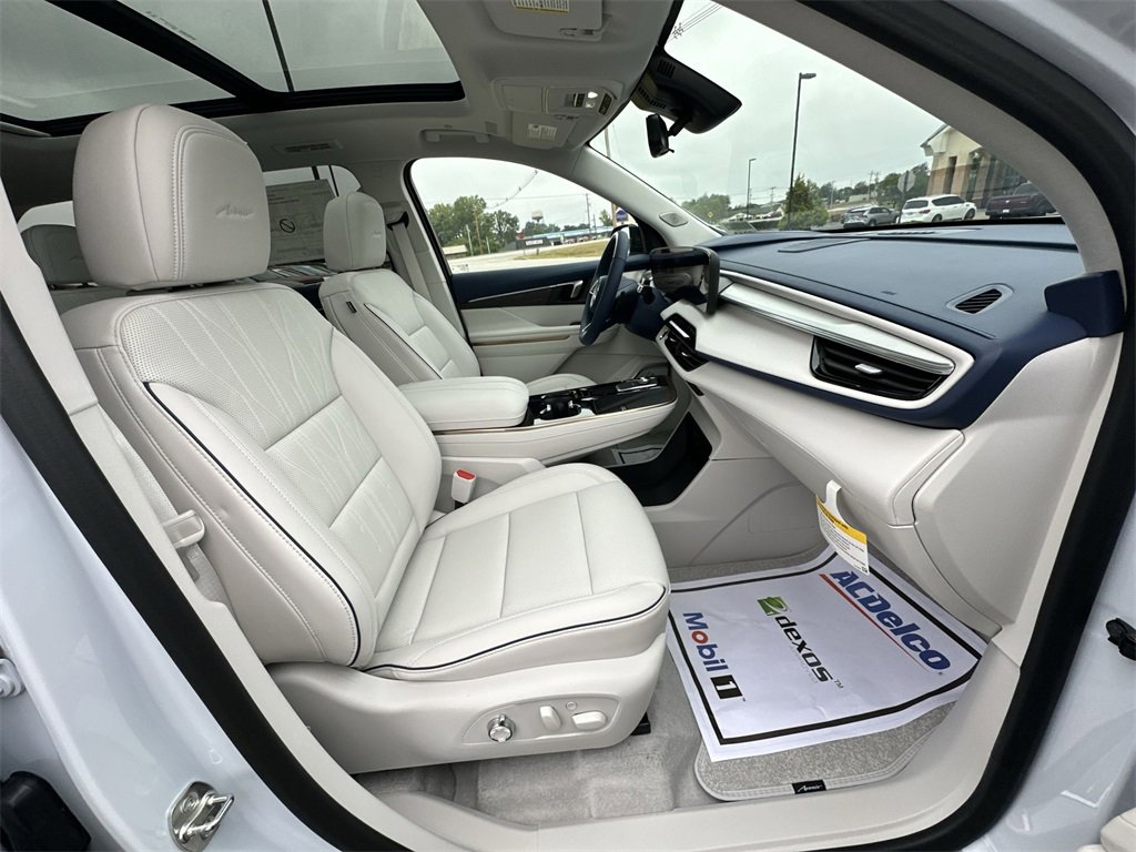 New 2026 Buick Enclave Avenir w/ Super Cruise Package image 26