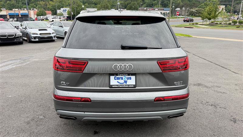 Used 2017 Audi Q7 3.0T Premium AWD/4WD image 5