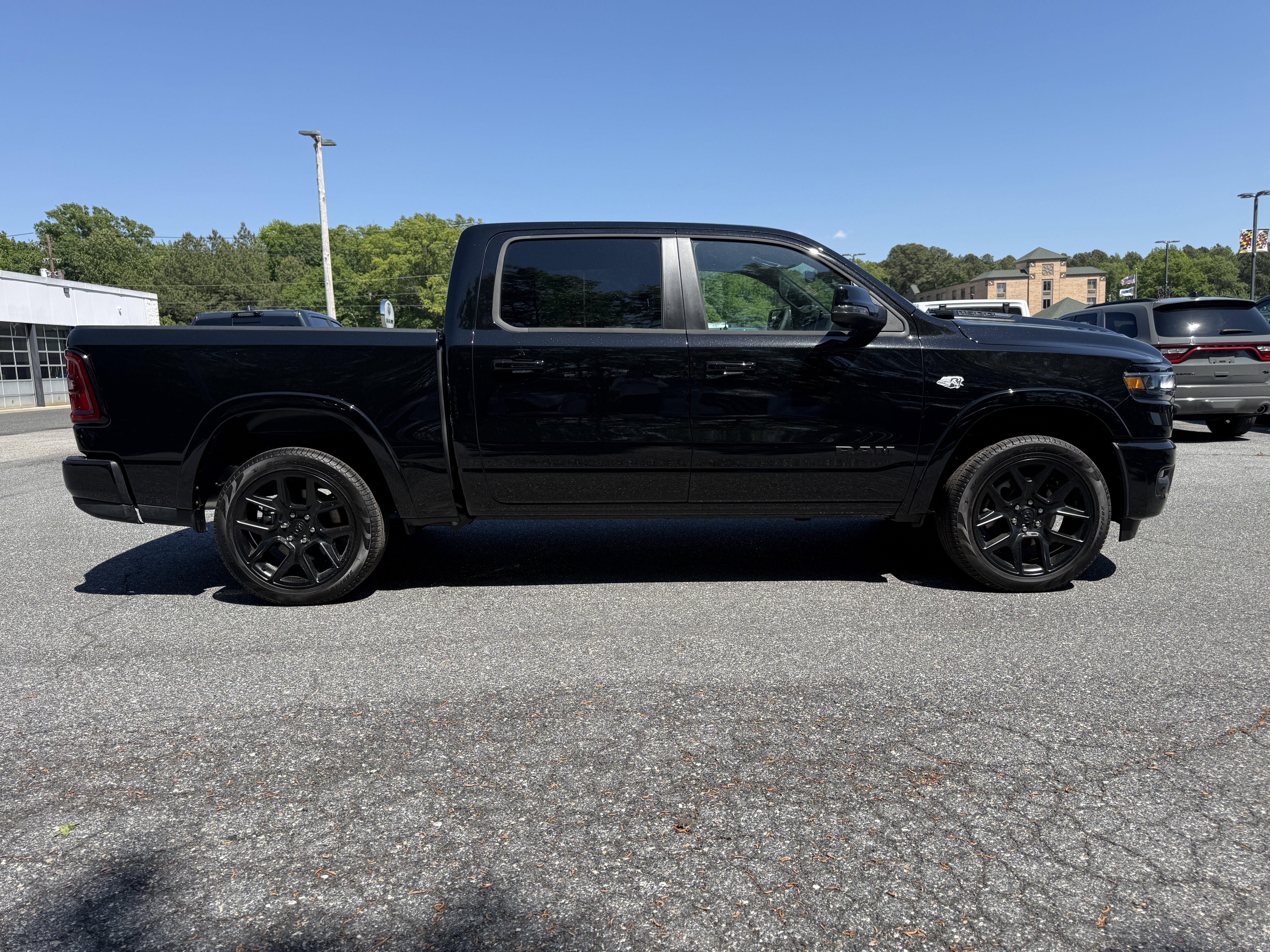 New 2026 RAM 1500 Laramie w/ Night Edition AWD/4WD image 9