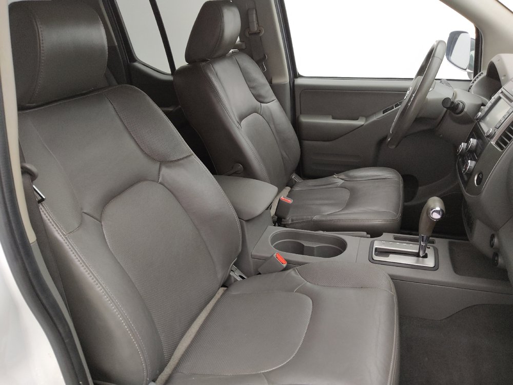 Used 2019 Nissan Frontier SL RWD image 21