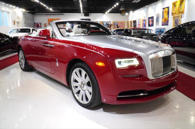 Used 2017 Rolls-Royce Dawn Standard image 3