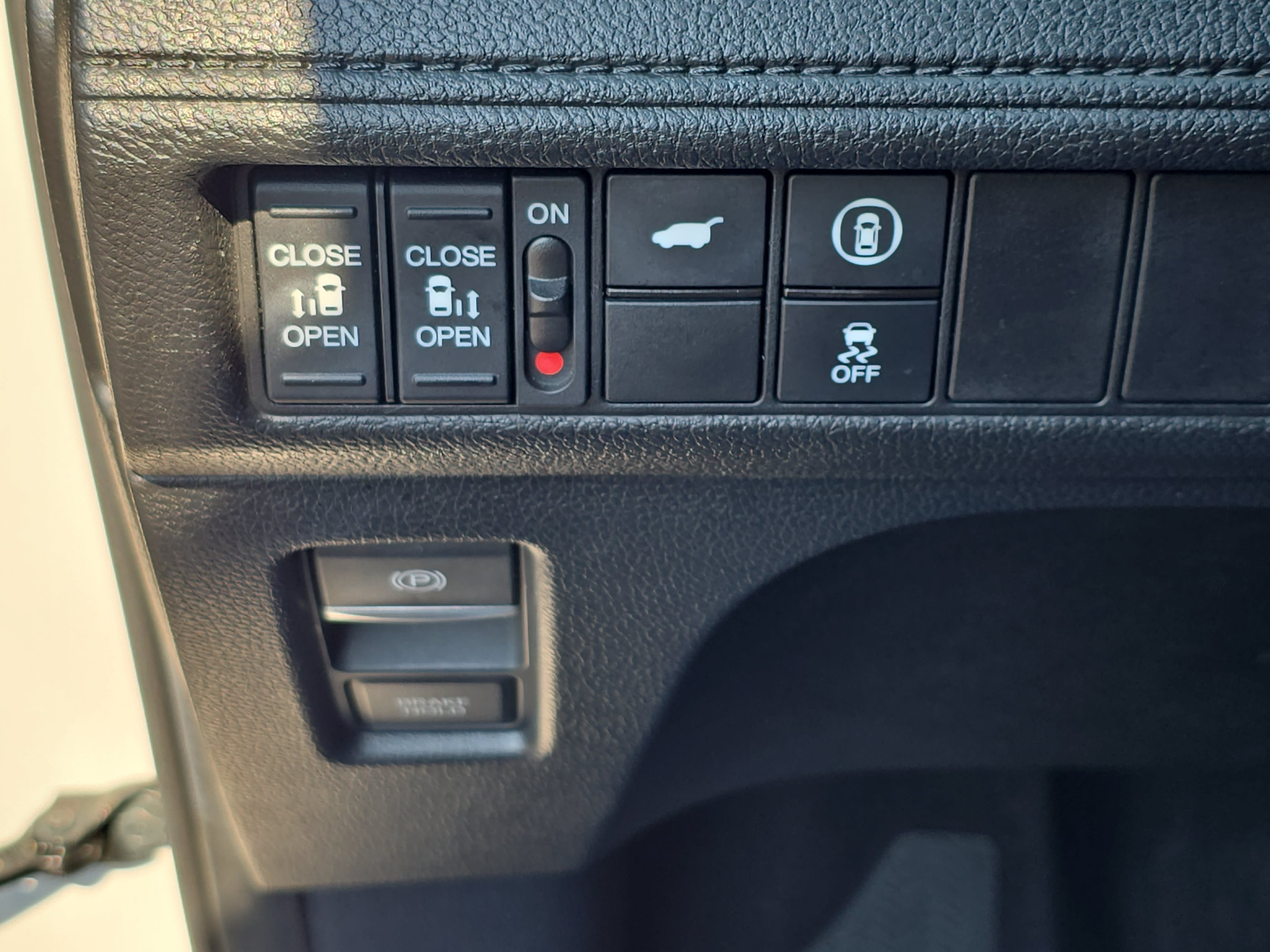 Certified 2024 Honda Odyssey EX-L image 27